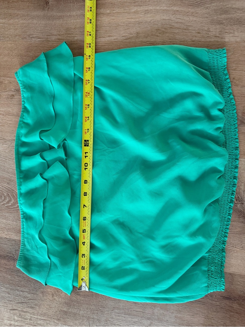 Green Ruffle Bandeau Top - Large - Picture 6 of 6